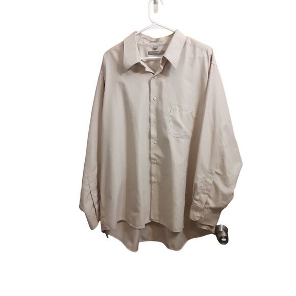 Geoffrey Beene Men's Button Down Shirt - Picture 1 of 5